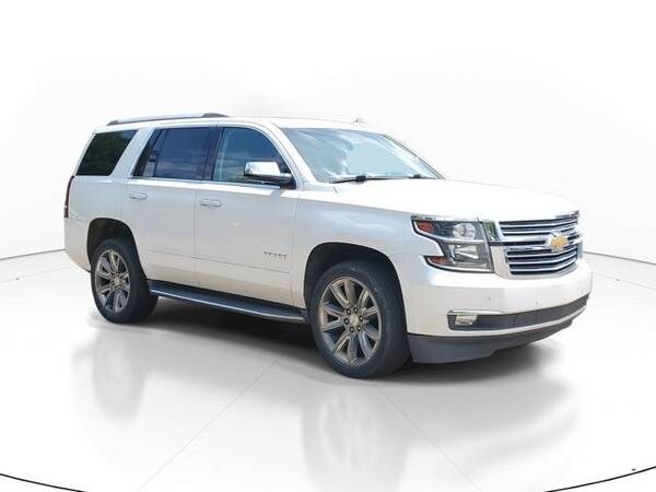 Chevrolet Tahoe with VIN: 1GNSCCKC5HR372828