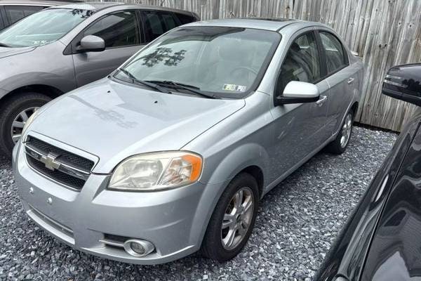 2011 Chevrolet Aveo 2LT