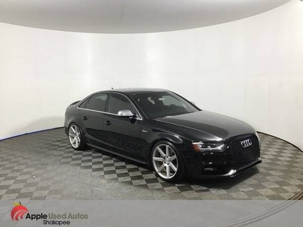 Audi S4 with VIN: WAUBGAFL7GA004477