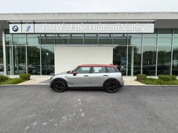MINI Clubman with VIN: WMWJZ9C07R2V17112