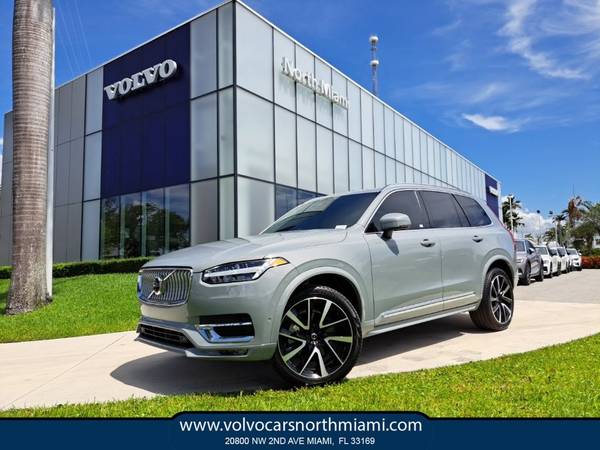Volvo XC90 with VIN: YV4L12PE8R1207652