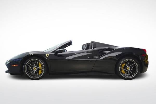 2018 Ferrari 488 Spider Base Convertible