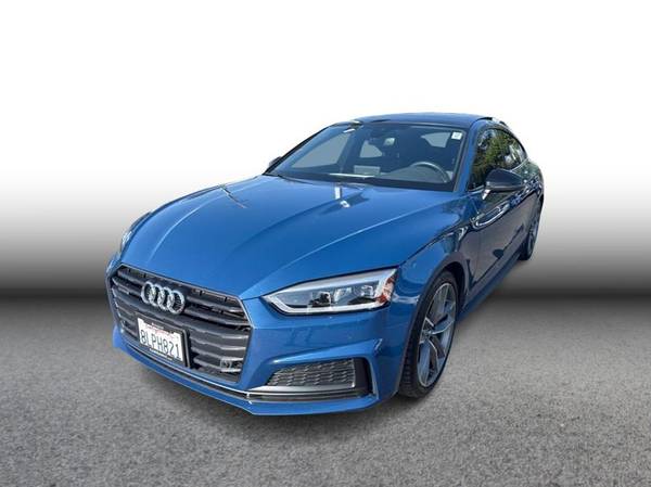 Audi A5 with VIN: WAUENCF50KA055585