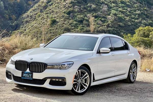 2017 BMW 7 Series 740i