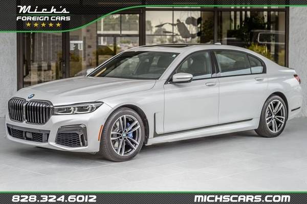 BMW 7 Series with VIN: WBA7T4C03MCF47518