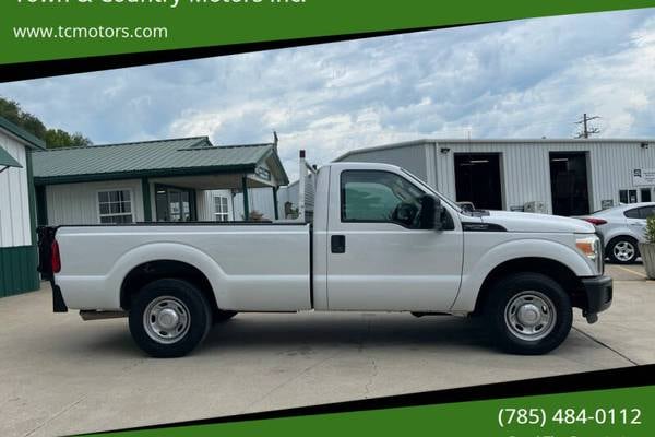 2012 Ford F-250 Super Duty XL  Regular Cab