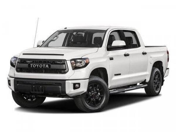 Toyota Tundra with VIN: 5TFDW5F11HX653226