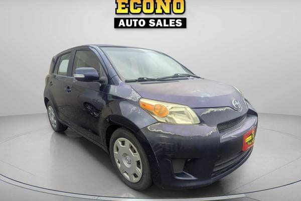 2009 Scion xD Base Hatchback