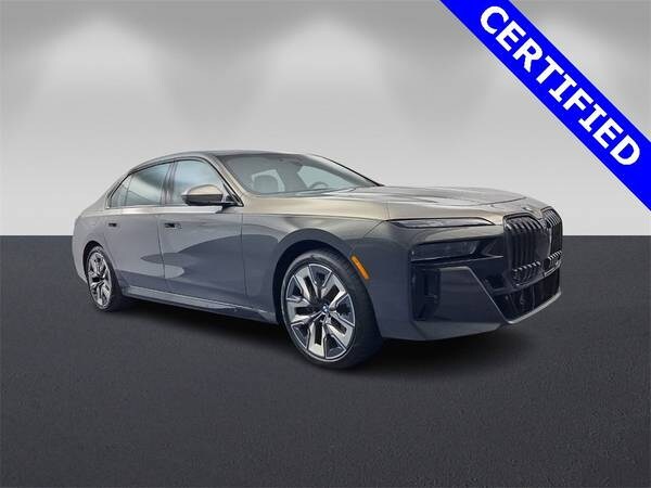 BMW 7 Series with VIN: WBA33EJ0XPCM95393