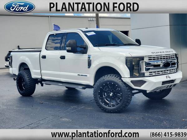 Ford F-250 Super Duty with VIN: 1FT7W2BT7JEB21600
