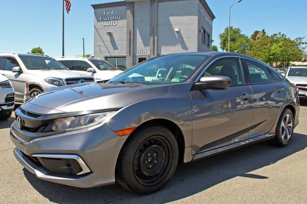 Honda Civic with VIN: 2HGFC2F69KH543484