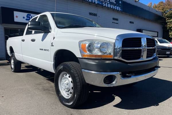 2006 Dodge Ram Pickup 3500 ST Diesel Quad Cab