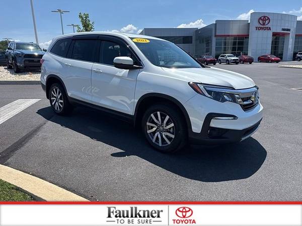 Honda Pilot with VIN: 5FNYF6H54MB011160