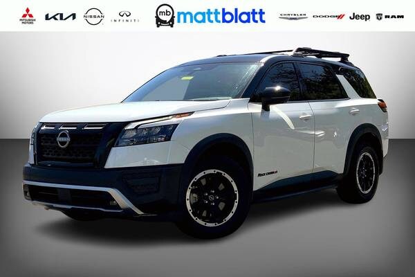 Nissan Pathfinder with VIN: 5N1DR3BDXPC259608
