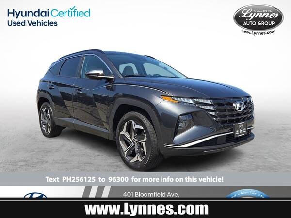 Hyundai Tucson with VIN: 5NMJFCAE3PH256125