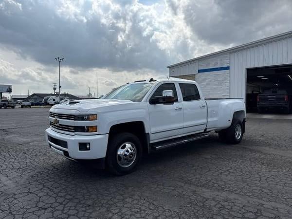 Chevrolet Silverado 3500HD with VIN: 1GC4C0CY0JF123628