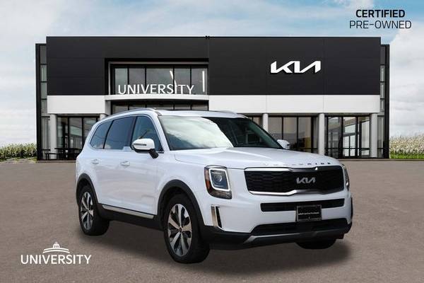 Kia Telluride with VIN: 5XYP64HC1NG264932