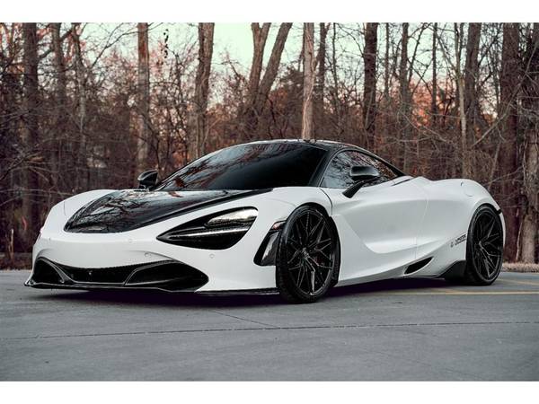 McLaren 720S with VIN: SBM14DCA3JW001637