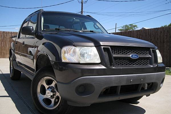 2005 Ford Explorer Sport Trac XLT Premium  Crew Cab