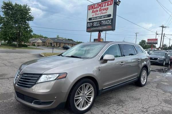 2019 Lincoln MKT Reserve