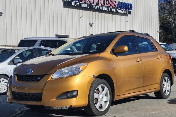 2010 Toyota Matrix S Hatchback