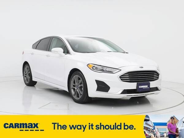 Ford Fusion with VIN: 3FA6P0CD3KR231827