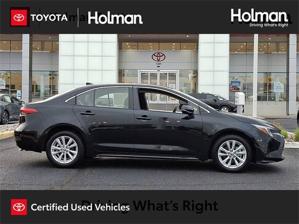 Toyota Corolla Hybrid with VIN: JTDBCMFE7P3002170