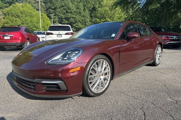 2018 Porsche Panamera Base