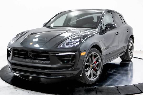 Porsche Macan with VIN: WP1AF2A50RLB55053