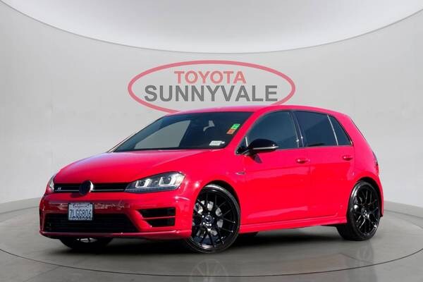 Volkswagen Golf R with VIN: WVWLF7AU9FW272882