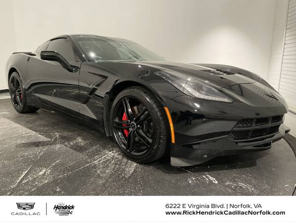 Chevrolet Corvette with VIN: 1G1YB2D74H5117619