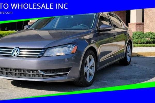 2012 Volkswagen Passat SE