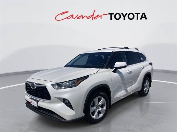 Toyota Highlander with VIN: 5TDZZRAH9LS021646
