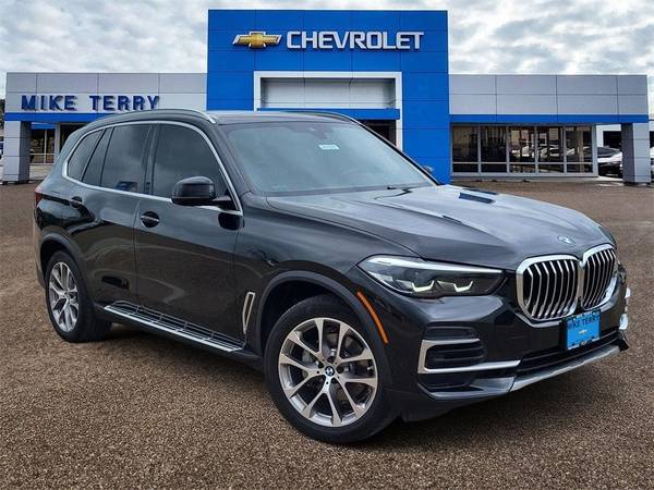 BMW X5 with VIN: 5UXCR4C05P9P64940