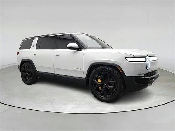 Rivian R1S with VIN: 7PDSGABA7PN005282