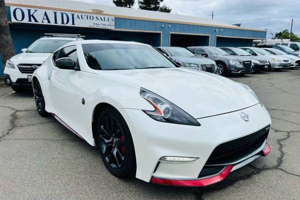 2016 Nissan 370Z NISMO Tech Coupe