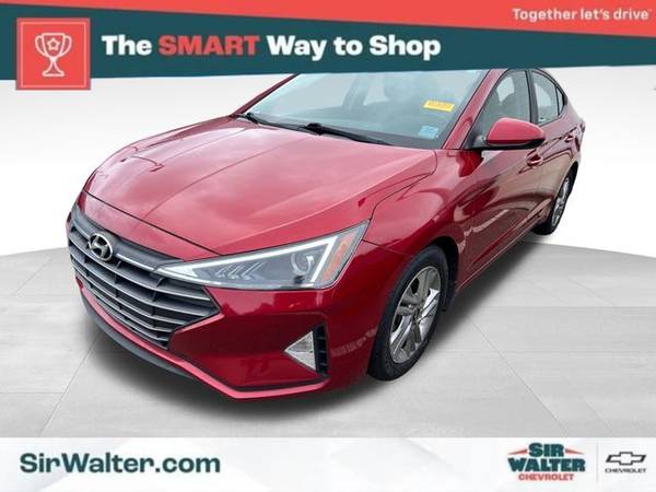 Hyundai Elantra with VIN: KMHD84LF4LU894661