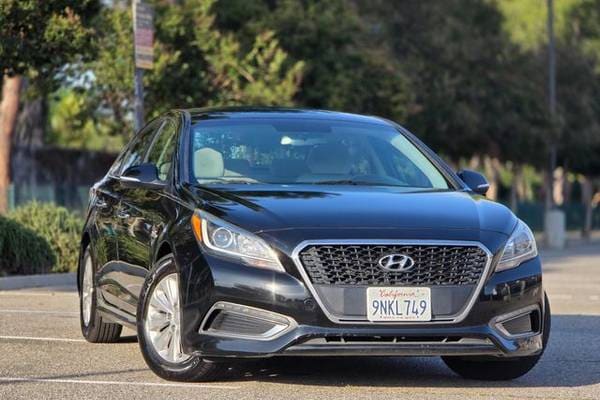 2017 Hyundai Sonata Hybrid SE