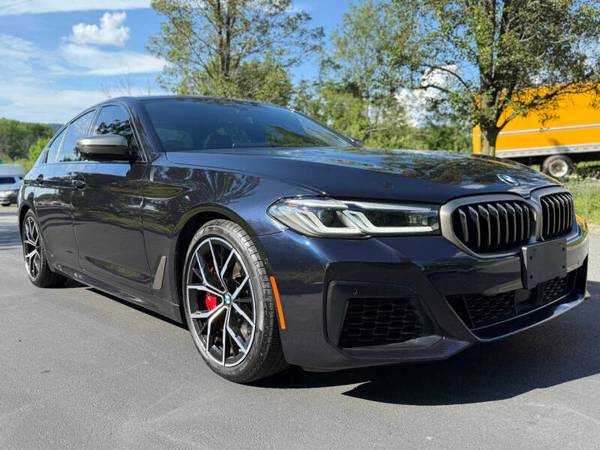 BMW 5 Series with VIN: WBA13BK07MCG36231