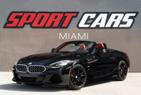 BMW Z4 with VIN: WBAHF3C52KWW30254