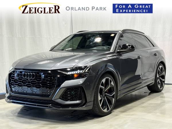 Audi RS Q8 with VIN: WU1ARBF1XND023942