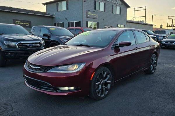 2015 Chrysler 200 S