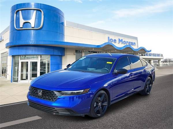 Honda Accord with VIN: 1HGCY2F76PA032382