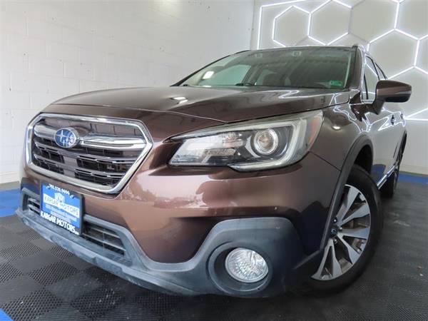 Subaru Outback with VIN: 4S4BSETC9K3212317