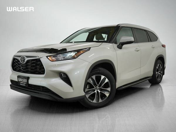 Toyota Highlander with VIN: 5TDGZRBH0MS542987