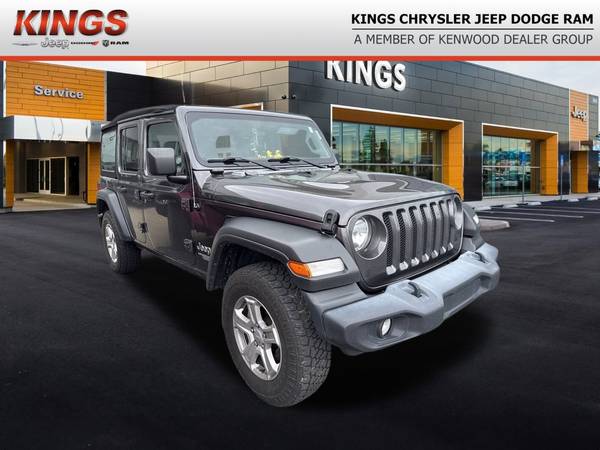 Jeep Wrangler with VIN: 1C4HJXDGXKW678285