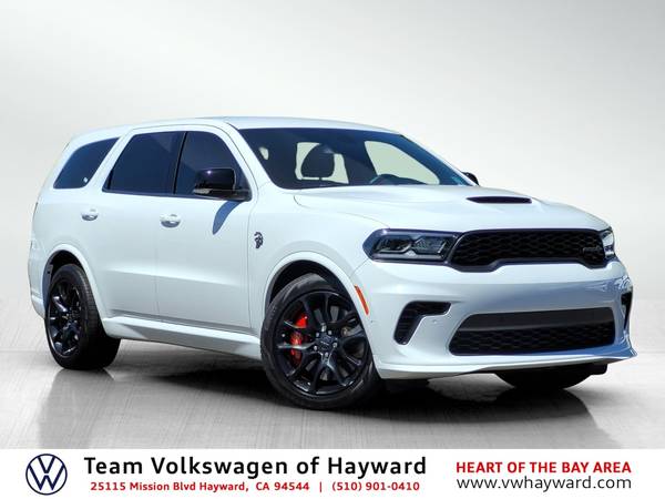 Dodge Durango with VIN: 1C4SDJH94RC208867
