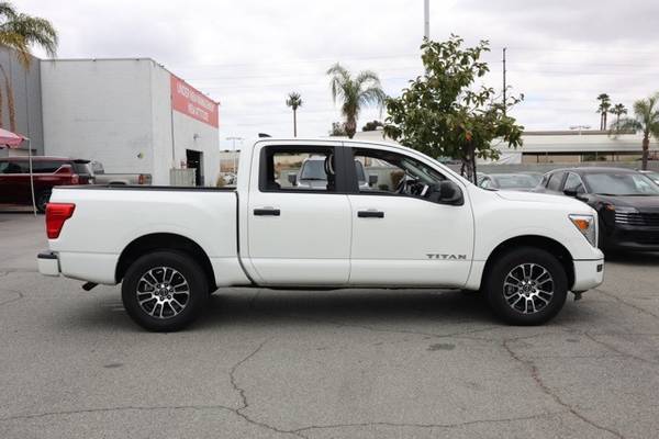 Nissan Titan with VIN: 1N6AA1EC7PN110001