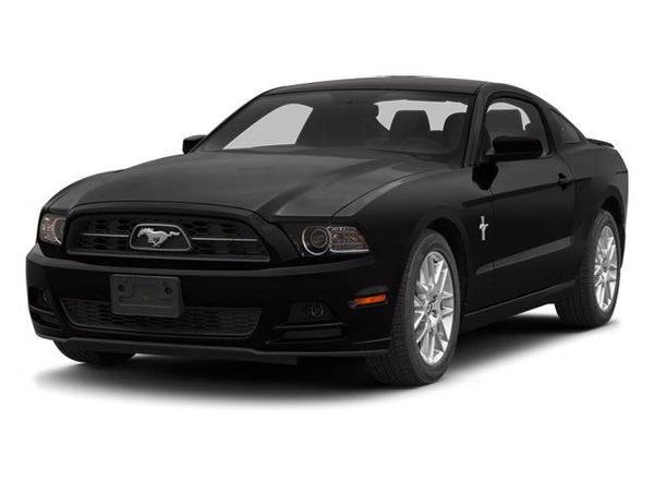 Ford Mustang with VIN: 1ZVBP8AM8E5333333