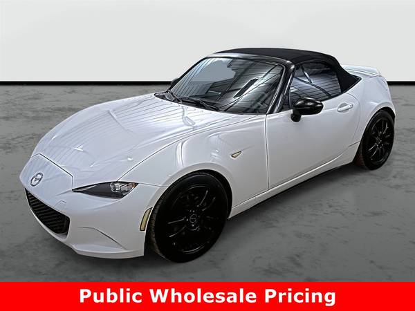 Mazda MX-5 Miata with VIN: JM1NDAB74K0307040